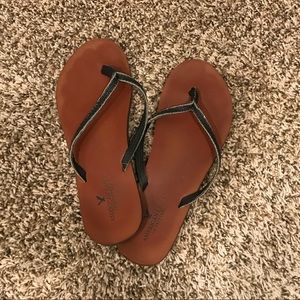 American Eagle flip flops- LAST CHANCE
